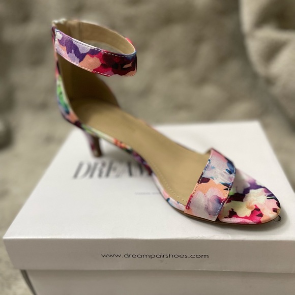 DREAM PAIRS Women's Fiona Fashion Stilettos Open Toe Pump Heeled Sandals - Picture 1 of 3